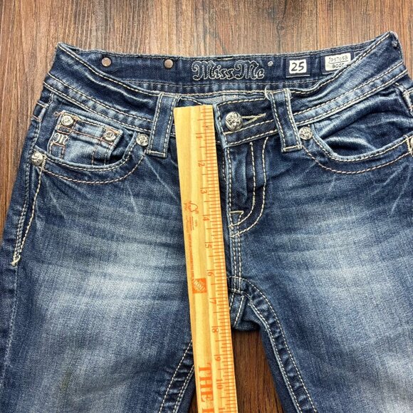 Miss Me Boot Jeans Rhinestones Studded Distressed Medium Wash Size 25 - Picture 9 of 12